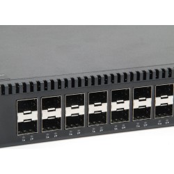 LevelOne KILBY GTL-2872 - Switch - L3 Lite - verwaltet - 20 x Gigabit SFP + 4 x Shared 10/100/1000 + 4 x 10 Gigabit SFP+ - an R