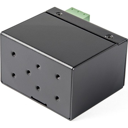 StarTech.com PoE+ Industrial Fiber to Ethernet Media Converter 30W - SFP to RJ45 - Singlemode/Multimode Fiber to Copper Gigabit